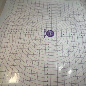 Wilton Roll N Cut Mat for Fondant or Pastry Dough Roll-N-Cut Measuring Mat